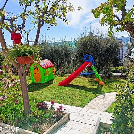 B&B Le Dive Ostra Bagian luar foto