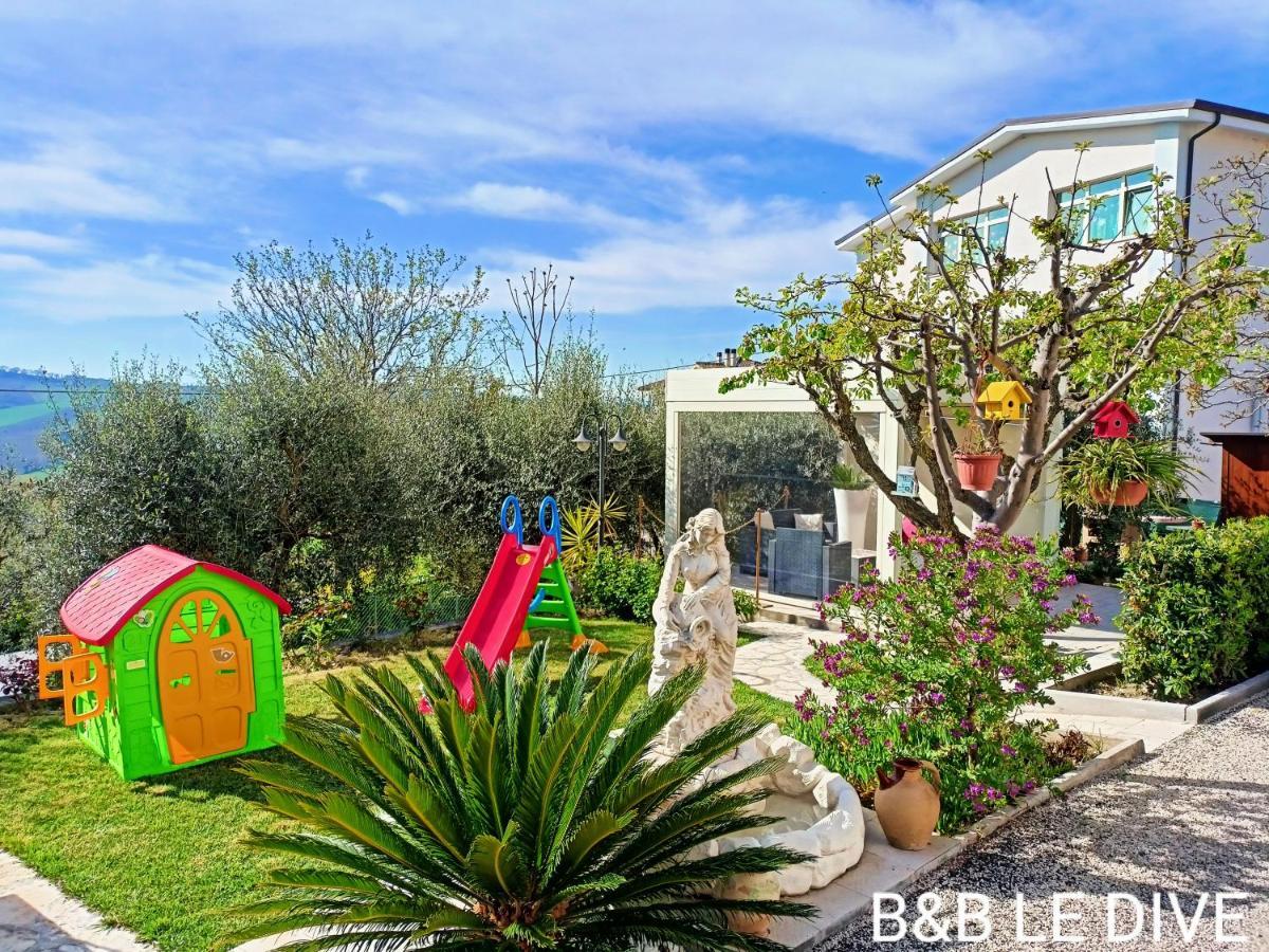 B&B Le Dive Ostra Bagian luar foto