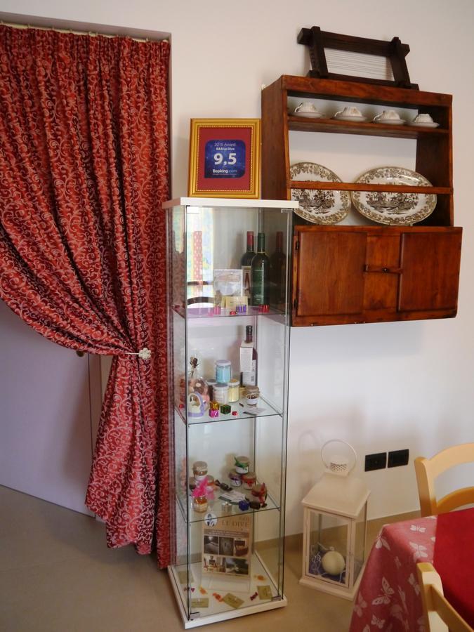 B&B Le Dive Ostra Bagian luar foto