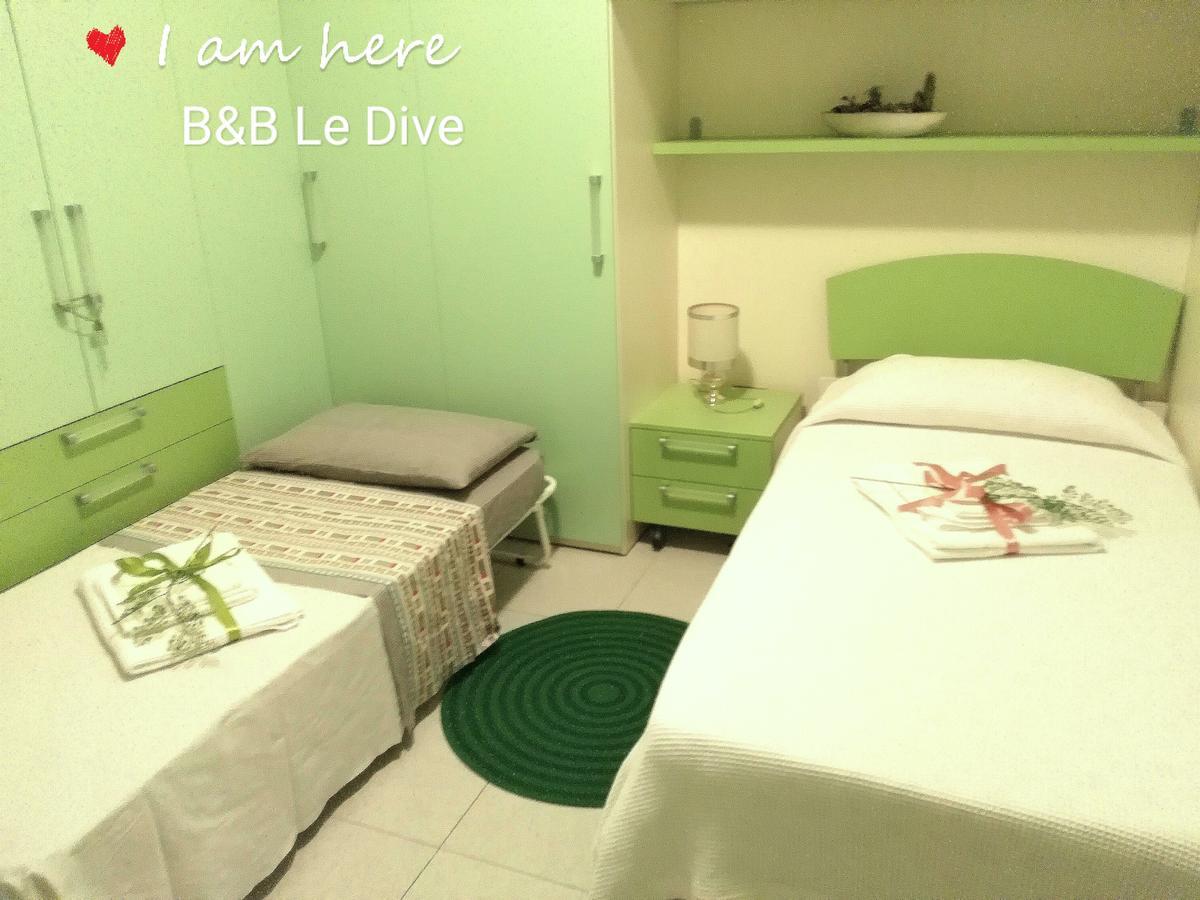 B&B Le Dive Ostra Bagian luar foto